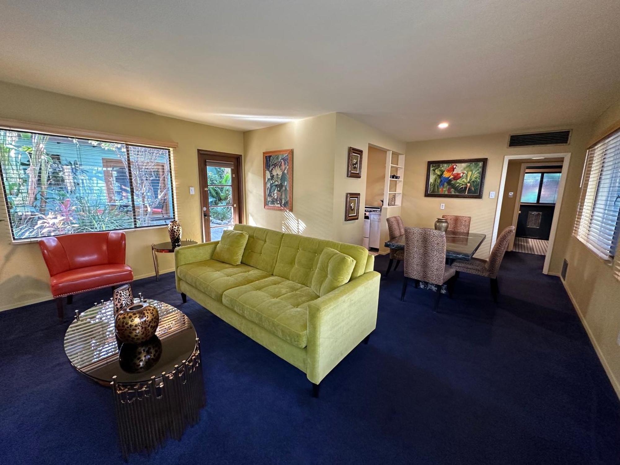 One-Bedroom Deluxe Suite Men Only